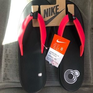 WMNS BELLA KAI THONG